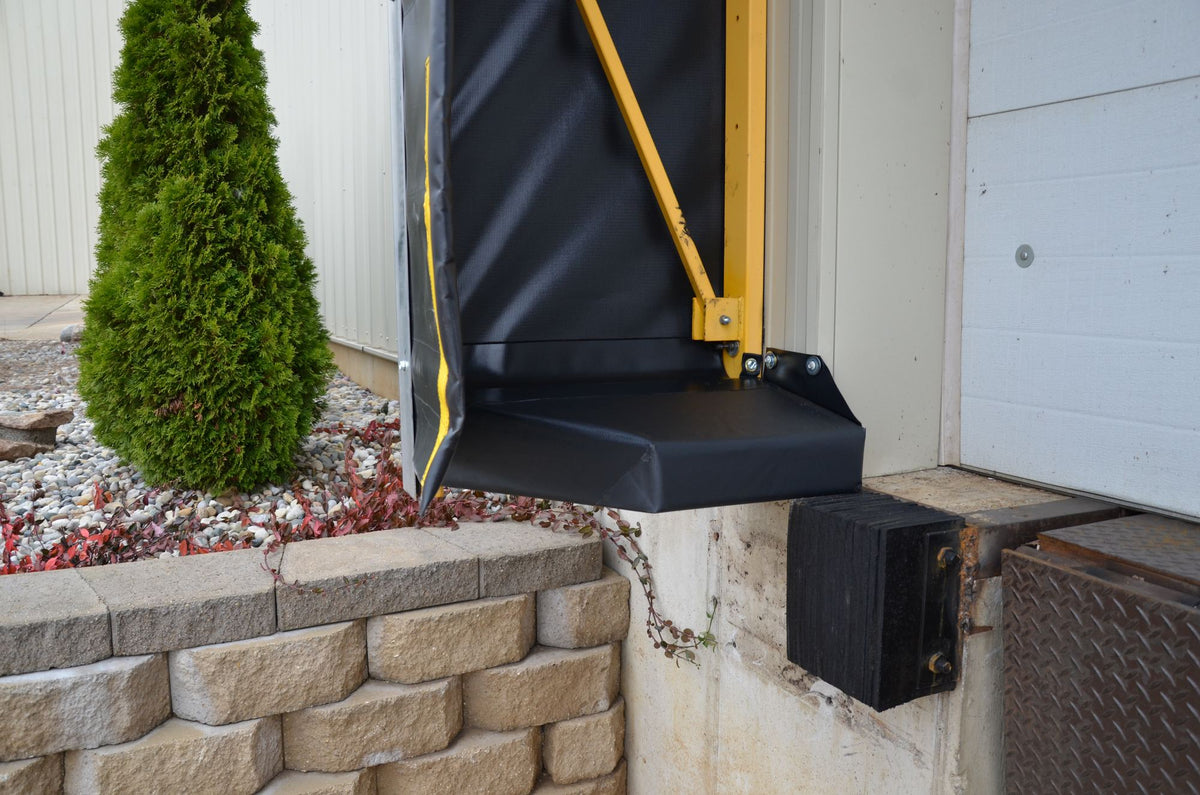 Vestil Manufacturing Corp Retractable Dock Shelter– – Now available at MTN Shop US. - imagen 3