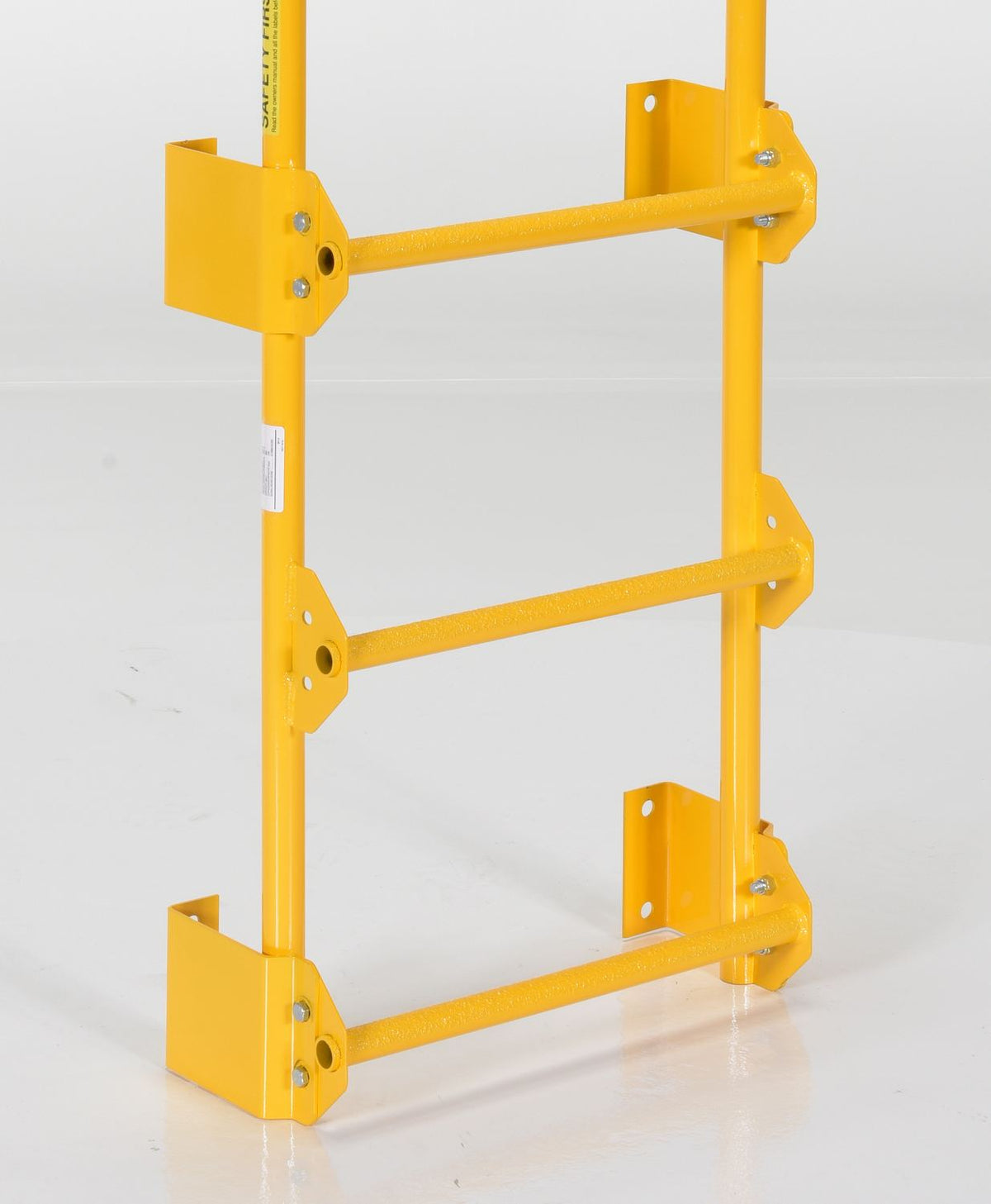 Vestil Manufacturing Corp Walk-Thru Style Dock Ladders– – Now available at MTN Shop US. - imagen 6