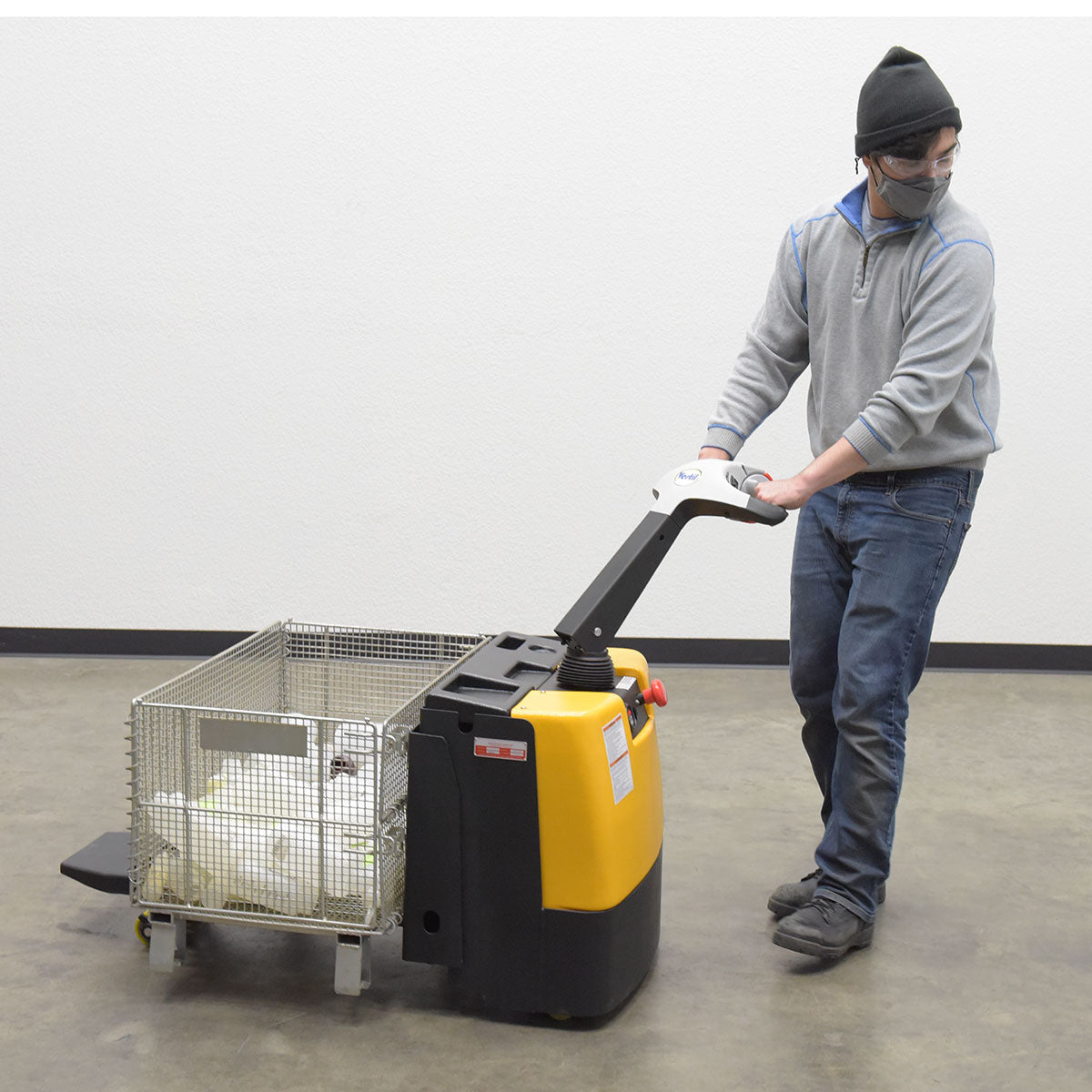 Vestil Manufacturing Corp Electric Pallet Truck with Single Fork– – Now available at MTN Shop US. - imagen 7