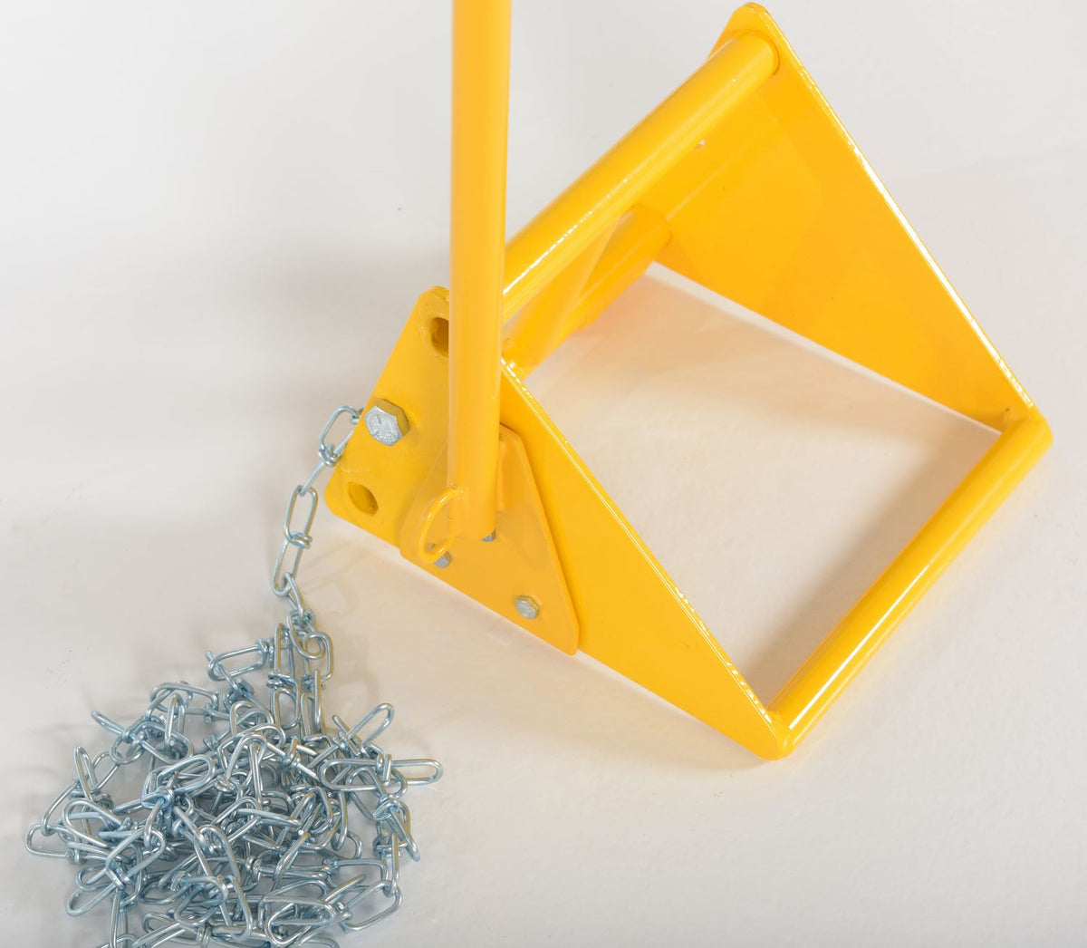 Vestil Manufacturing Corp Ergo-Handle Wheel Chocks– – Now available at MTN Shop US. - imagen 8