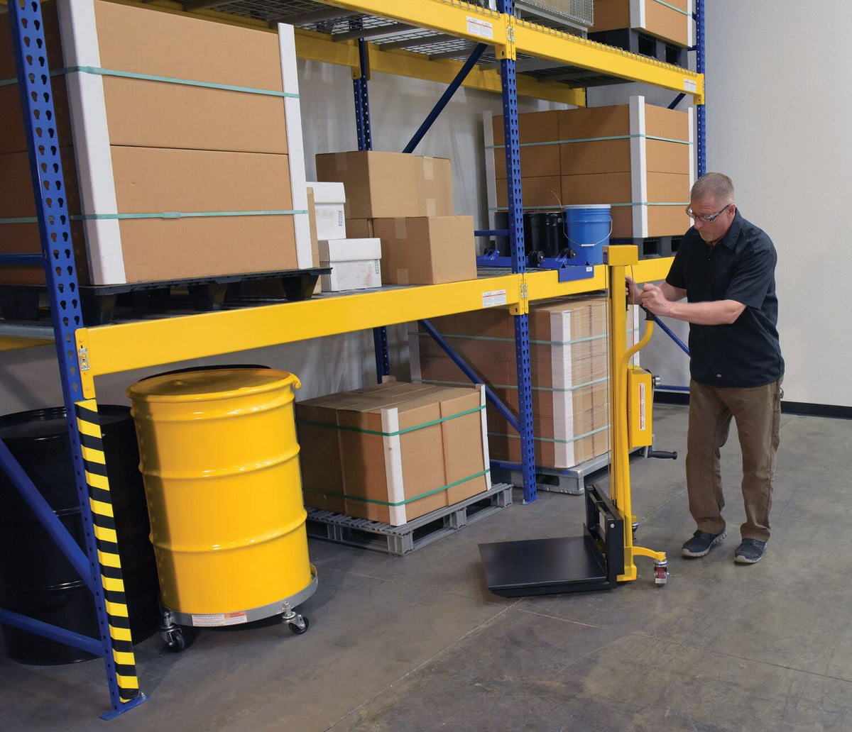 Vestil Manufacturing Corp Portable Hand Winch Lifter– – Now available at MTN Shop US. - imagen 8