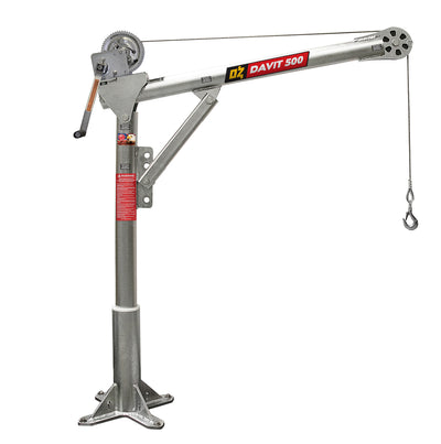 Grúas pescante de acero OZ Lifting: la grúa pescante de acero de OZ Lifting tiene una rotación de 360 grados y está disponible con capacidades de elevación de 500 lb, 1000 lb y 2500 lb. La grúa pescante galvanizada tiene 4 ajustes de altura diferentes para mayor flexibilidad de uso. La grúa viene de serie con un cabrestante manual que incluye un adaptador para taladro eléctrico. También hay opciones de cabrestante eléctrico de CA y CC. – Ahora disponible en MTN Shop US.