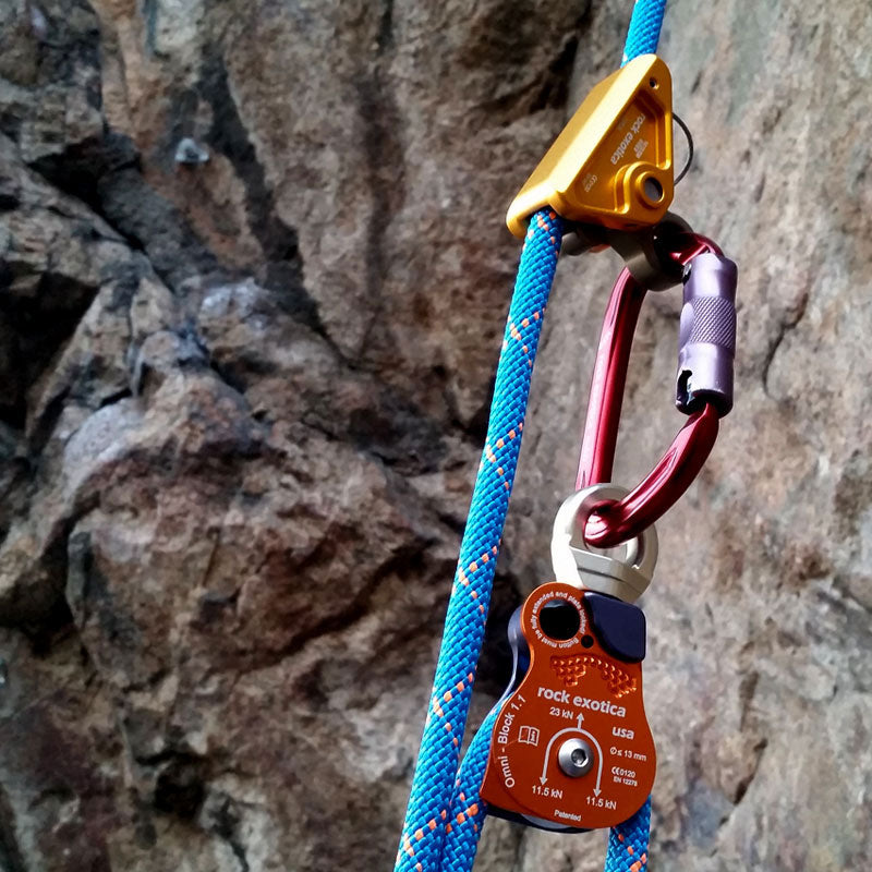 Rock Exotica rockGrab– The RockGrab is an advanced version of the traditional rope grab. The rockGrab body is milled along the side to remove unnecessary material. – Now available at MTN Shop US. - imagen 4