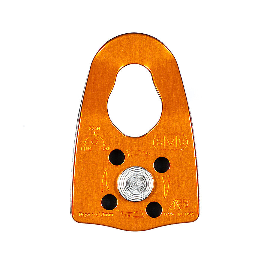 PMI SMC CRx Crevasse Rescue Pulley– The SMC CRx Pulley small yet strong and efficient. Includes prusik minding capability for use in a 2-to-1 C-system or a 3-to-1 Z-system. Supports rope up to 1/2" – Now available at MTN Shop US. - imagen 5