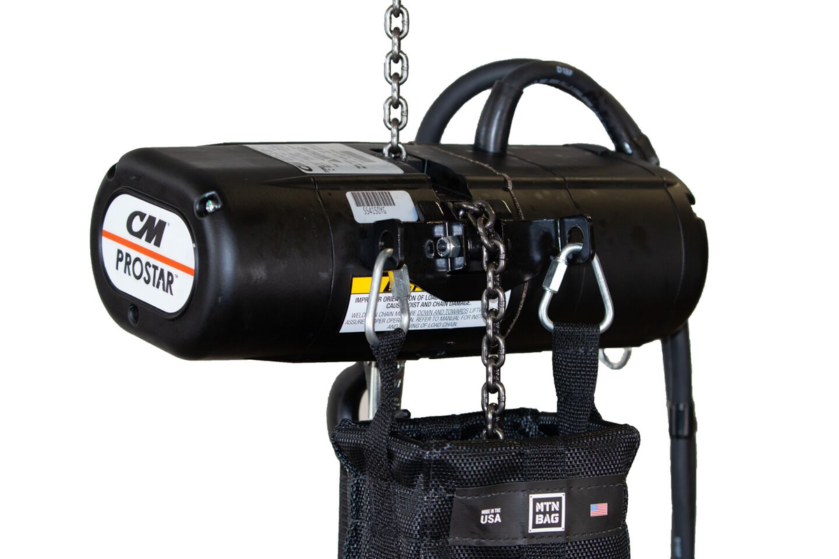 Mountain Productions Double Hook Prostar Chain Bag– CM Prostar Chain Hoist Bag in 11", 13", 18", 22", 26" sizes. Hoist chain bag designed for use with CM Prostar, includes bracket assembly. Best, most durable chain hoist bags available. – Now available at MTN Shop US. - imagen 2