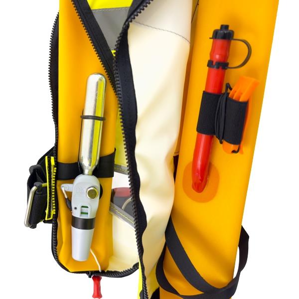 KONG Autolife 150N inflated interior showing CO2 cylinder and oral inflation tube - imagen 7