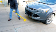 Vestil Manufacturing Corp Folding Bollards– – Now available at MTN Shop US. - imagen 5