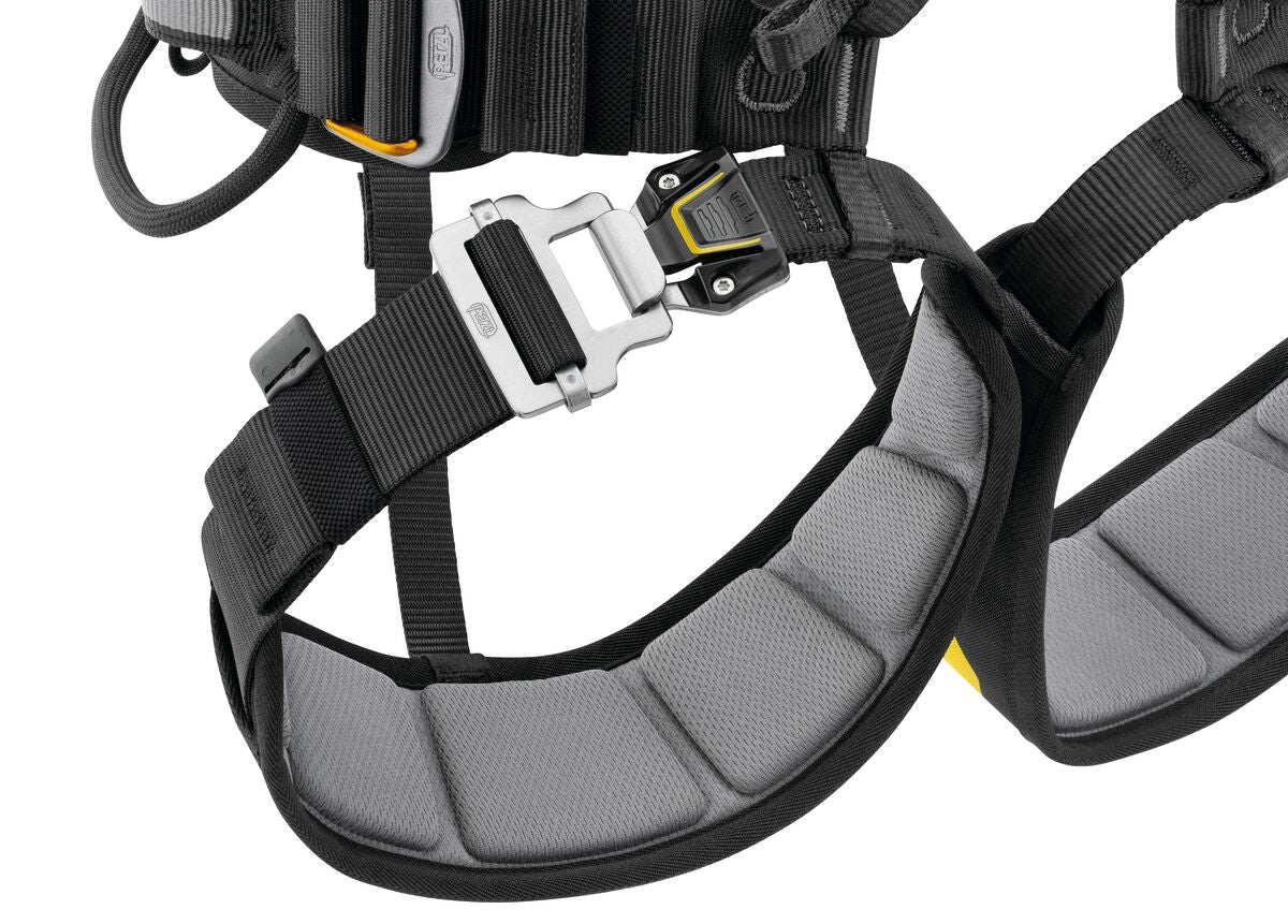 Petzl FALCON ASCENT Rescue Harness – The Petzl FALCON ASCENT is a lightweight seat harness featuring a two-part ventral attachment point that makes rescue operations involving rope ascent more efficient. Available in 2 sizes. Shop now. – Now available at MTN Shop US. - imagen 4