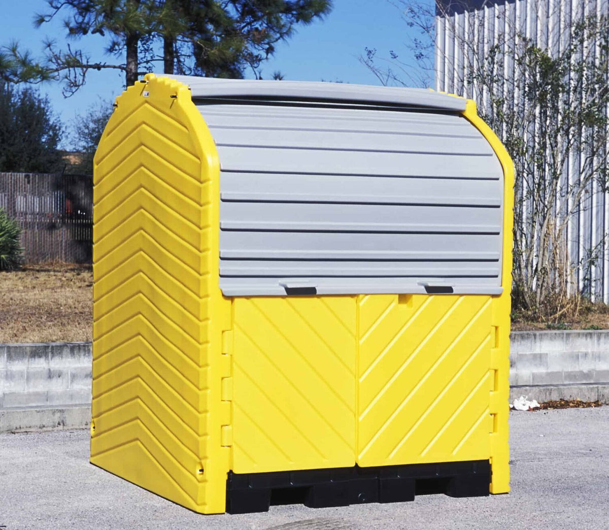Vestil Manufacturing Corp Drum Storage Hard Top Containers– – Now available at MTN Shop US. - imagen 4