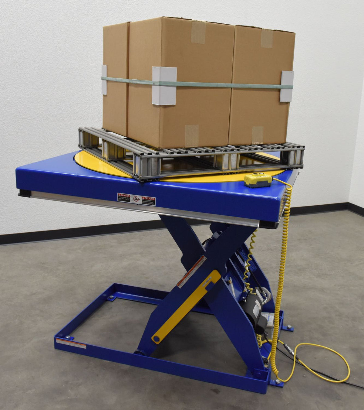 Vestil Manufacturing Corp Manual Built-In Carousel for Scissor Tables– – Now available at MTN Shop US. - imagen 7