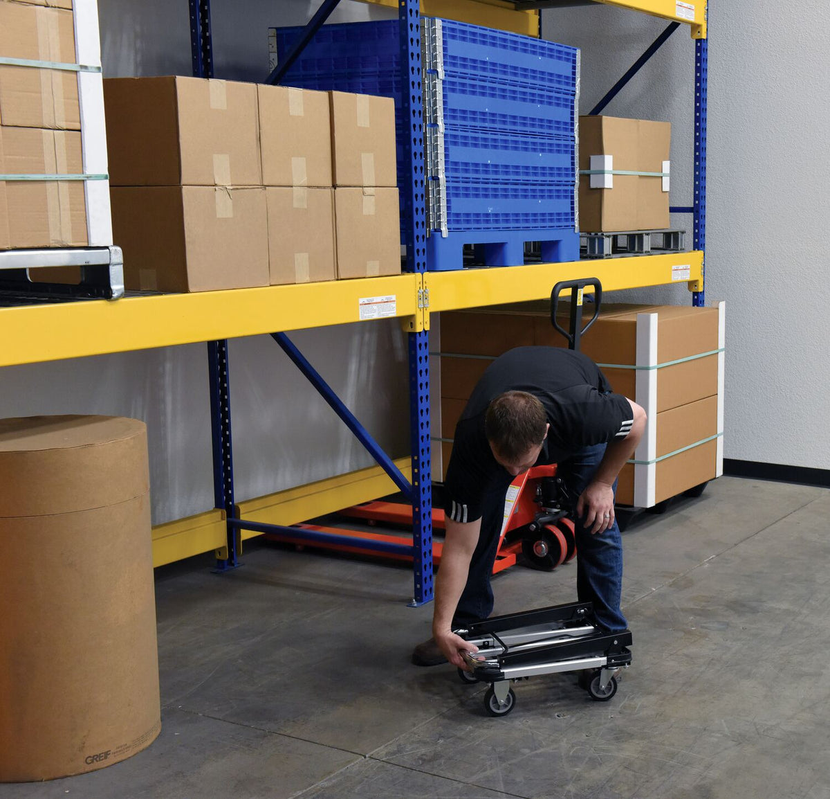 Camión con plataforma de aluminio plegable Vestil Manufacturing Corp– – Ahora disponible en MTN Shop US. - imagen 6
