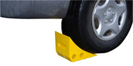 Vestil Manufacturing Corp Plastic Wheel Chocks– – Now available at MTN Shop US. - imagen 2