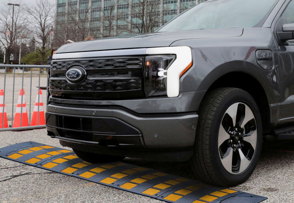 Vestil Manufacturing Corp Rubber Speed Humps– – Now available at MTN Shop US.