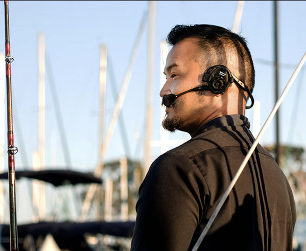 Worker wearing Sena SPH10 headset  - imagen 11