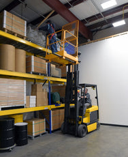 Vestil Manufacturing Corp Fold Down Work Platforms– – Now available at MTN Shop US. - imagen 5